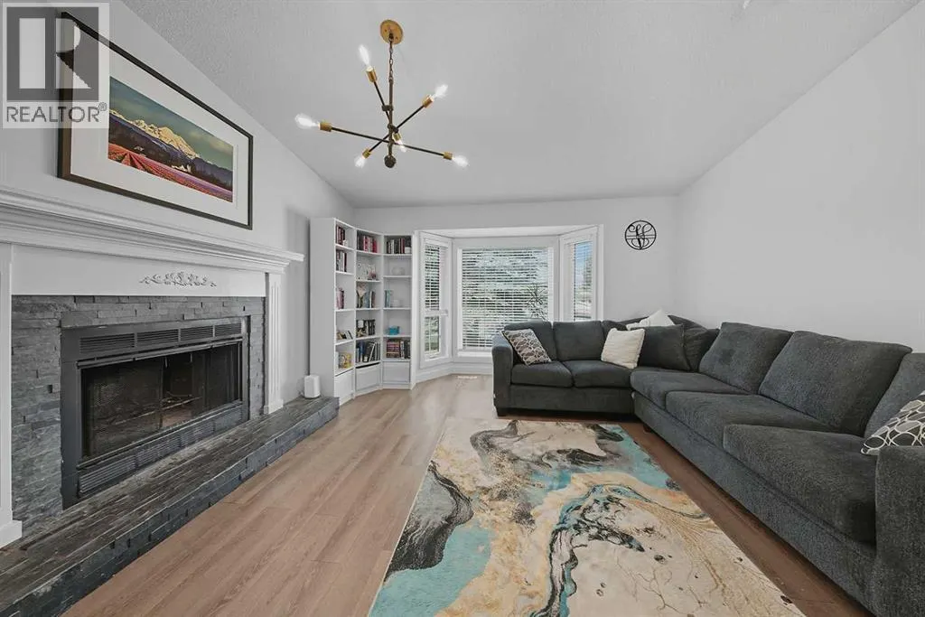 39 Denison Crescent