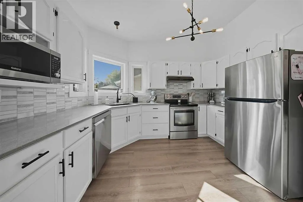 39 Denison Crescent