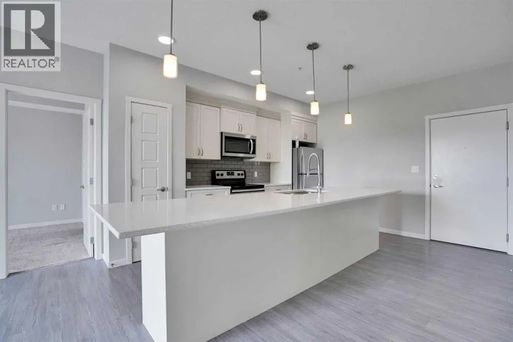 203, 20 Seton Park SE