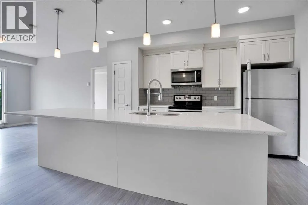 203, 20 Seton Park SE