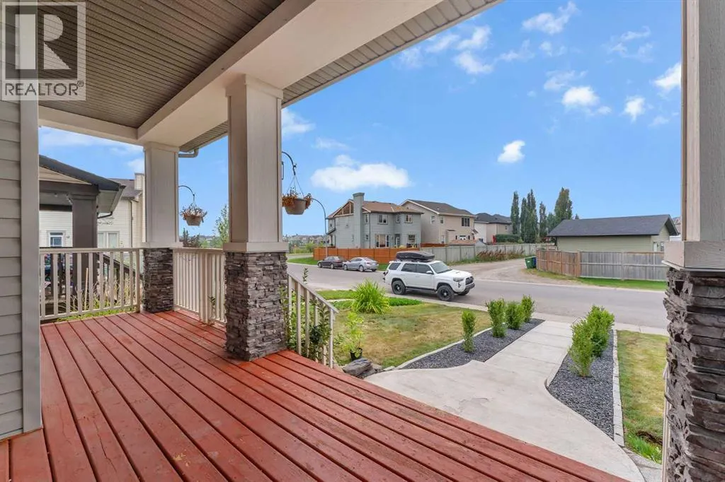 20 Copperpond Grove SE