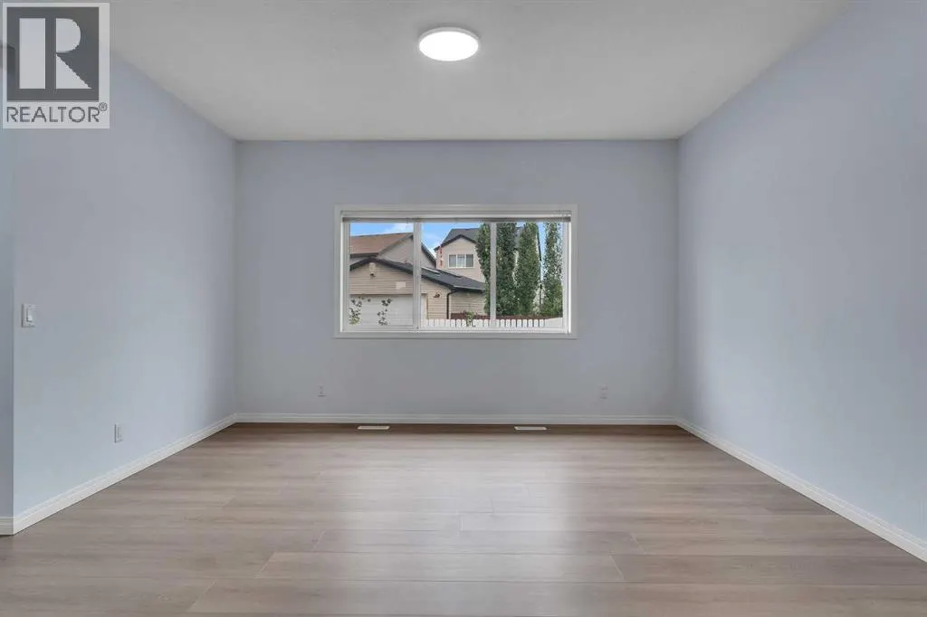 20 Copperpond Grove SE