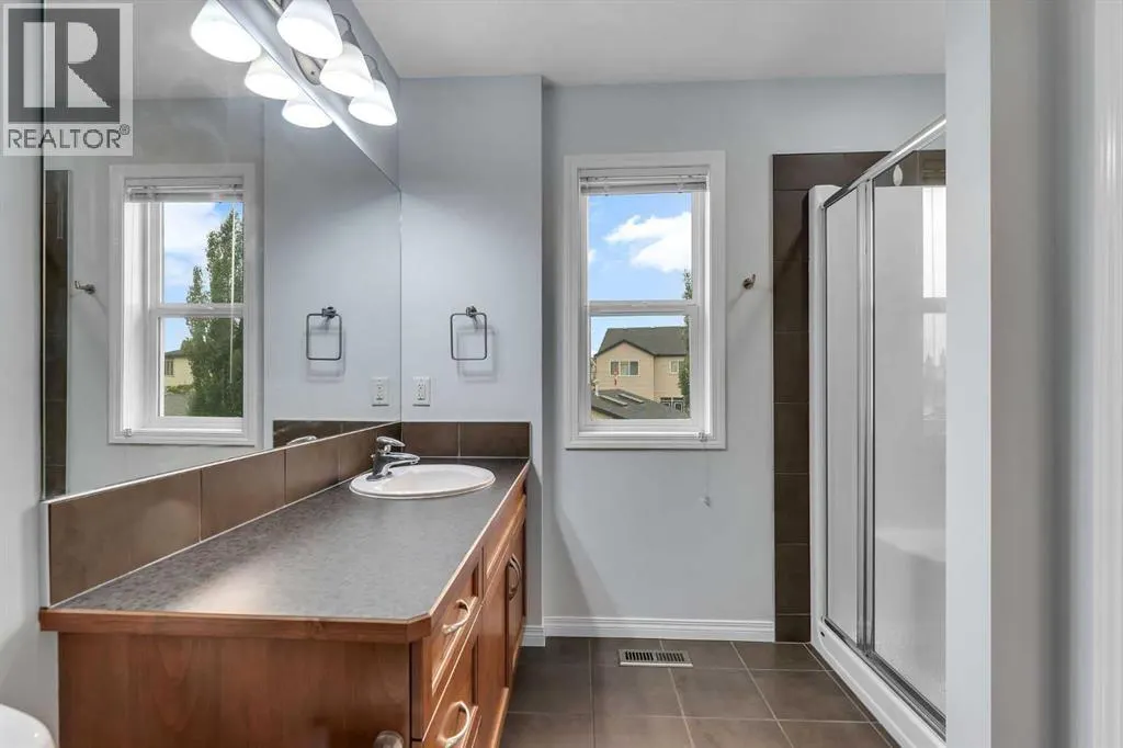 20 Copperpond Grove SE