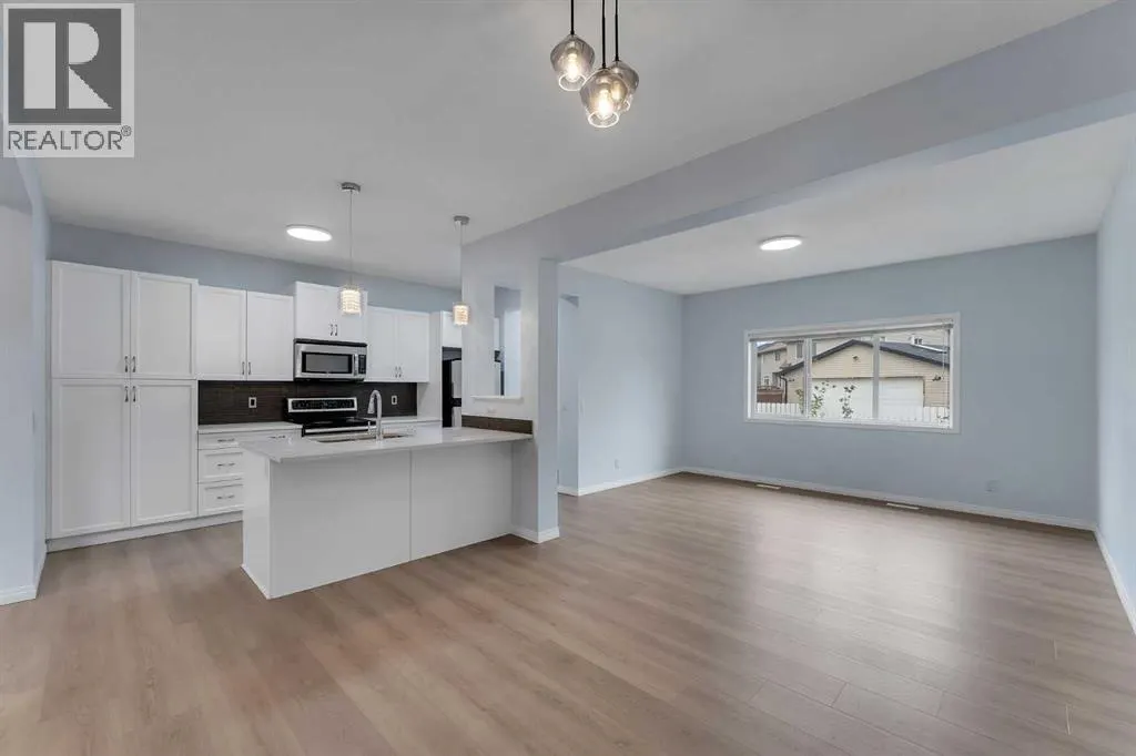 20 Copperpond Grove SE