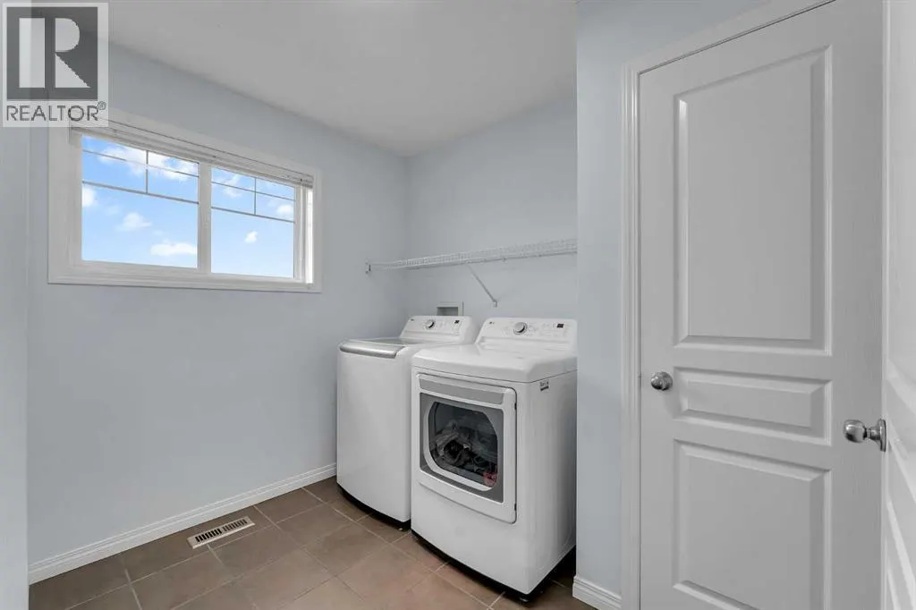 20 Copperpond Grove SE