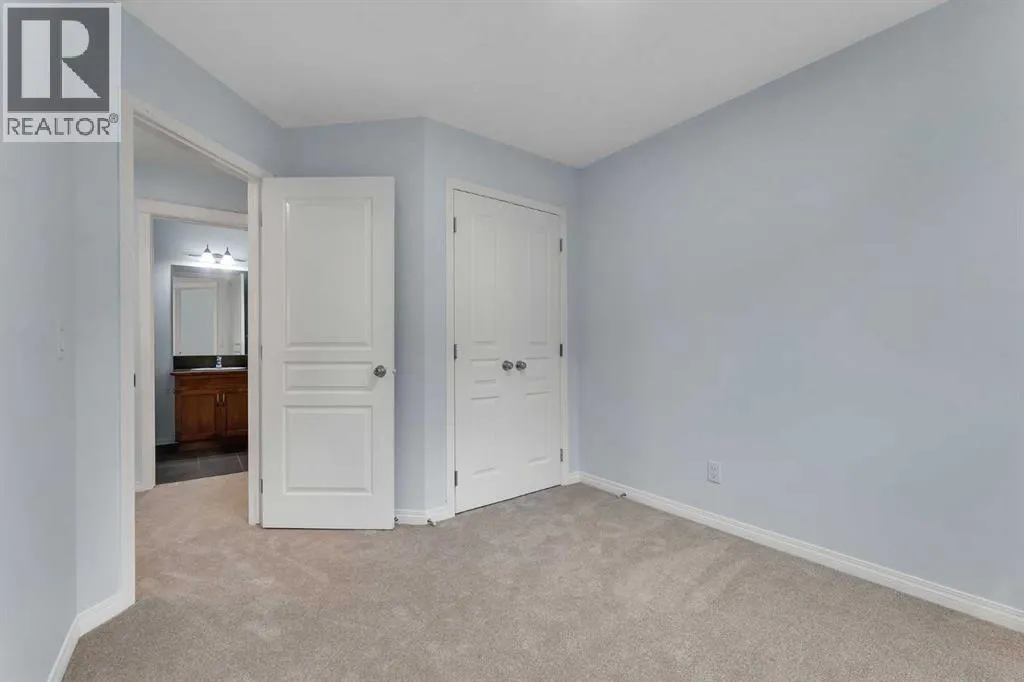 20 Copperpond Grove SE