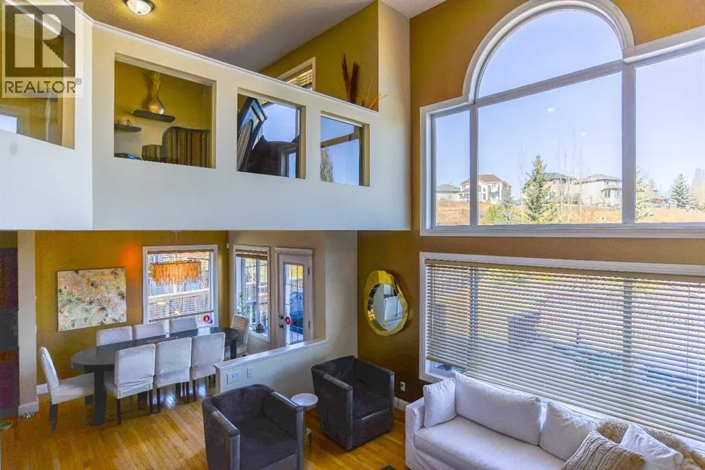 53 Tuscany Valley Hill NW
