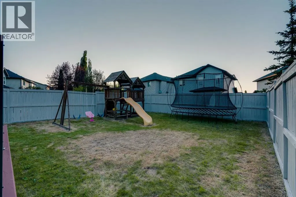 151 Kincora Drive NW