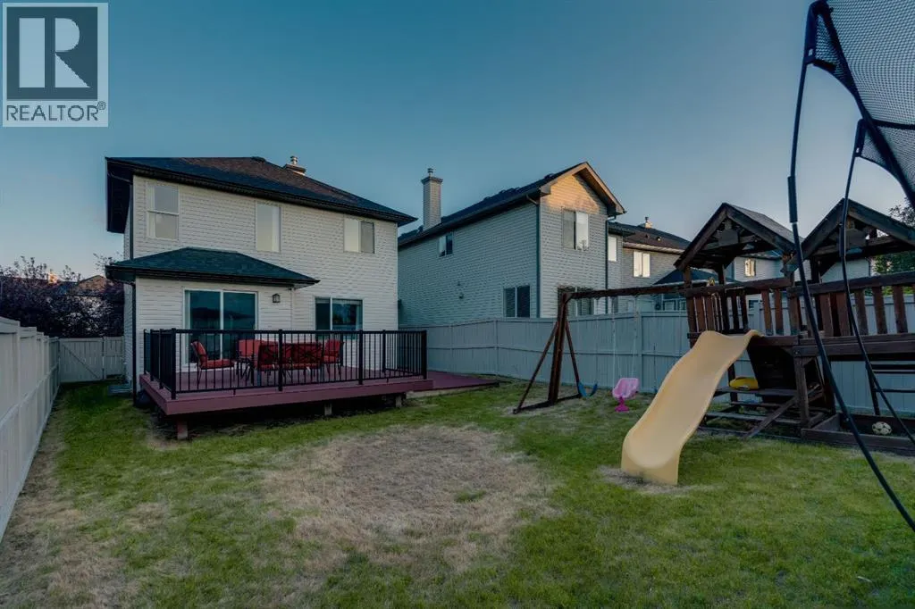 151 Kincora Drive NW
