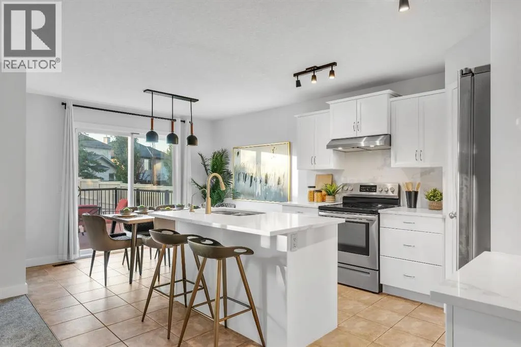 151 Kincora Drive NW