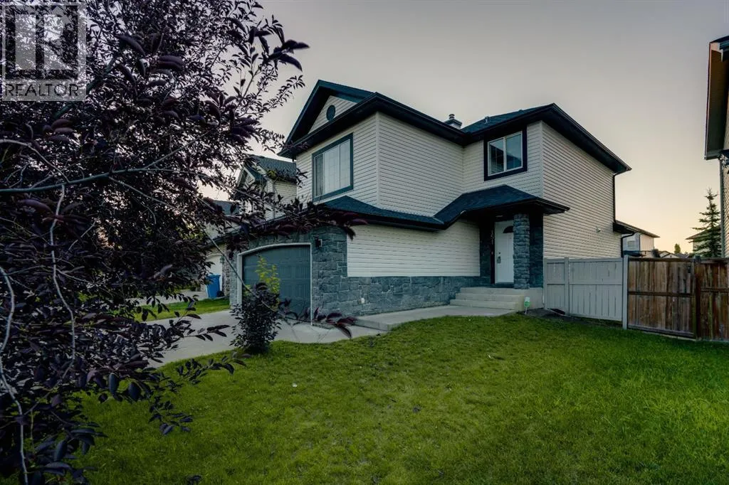 151 Kincora Drive NW