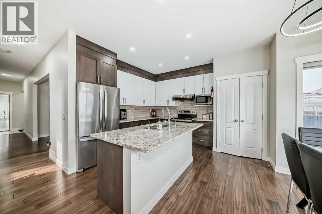 9 Saddlecrest Crescent NE