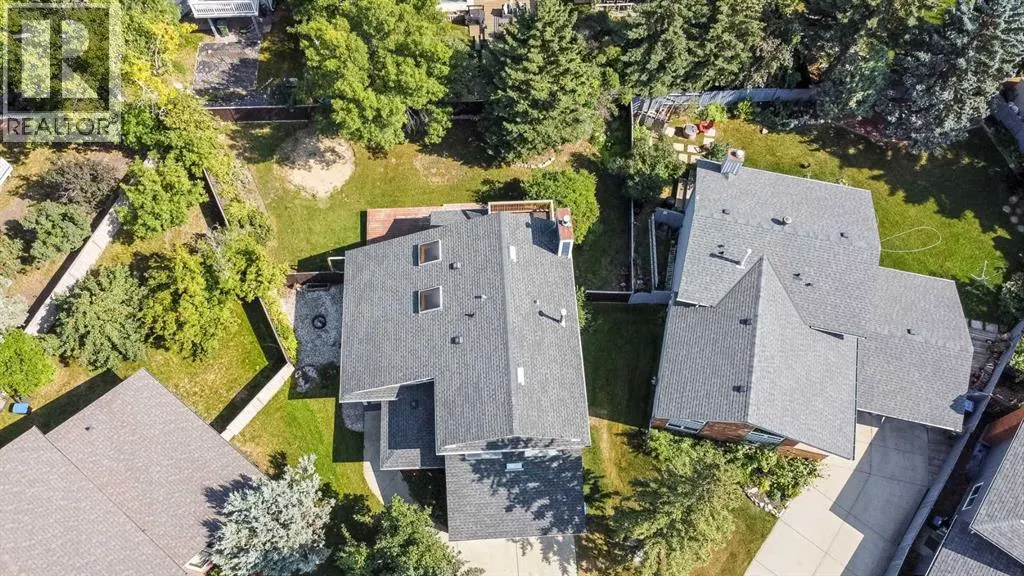 12 Deerbrook Bay SE