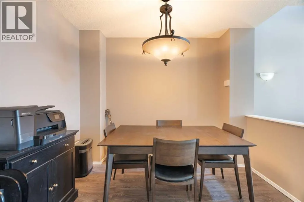 605, 39 Hidden Creek Place NW