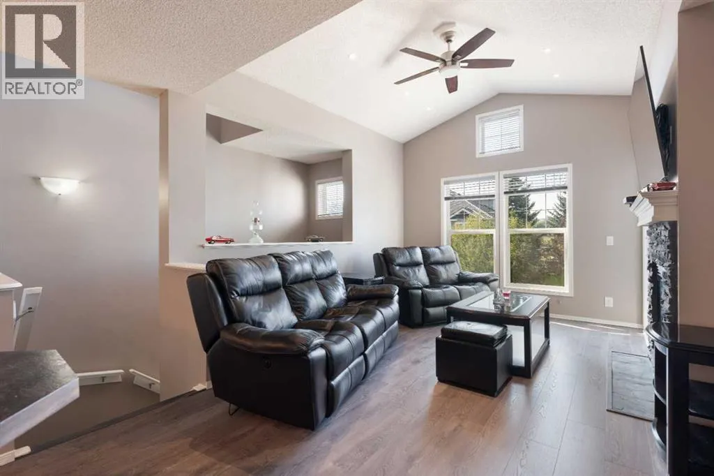 605, 39 Hidden Creek Place NW