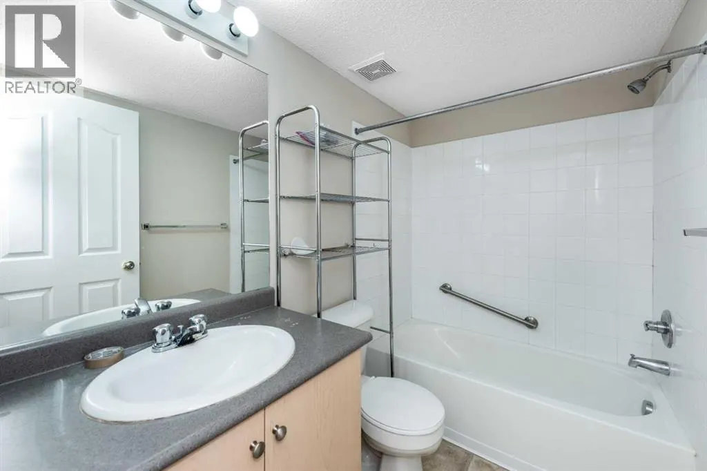 1226, 8 Bridlecrest Drive SW