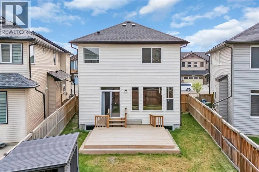 66 Skyview Shores Terrace NE
