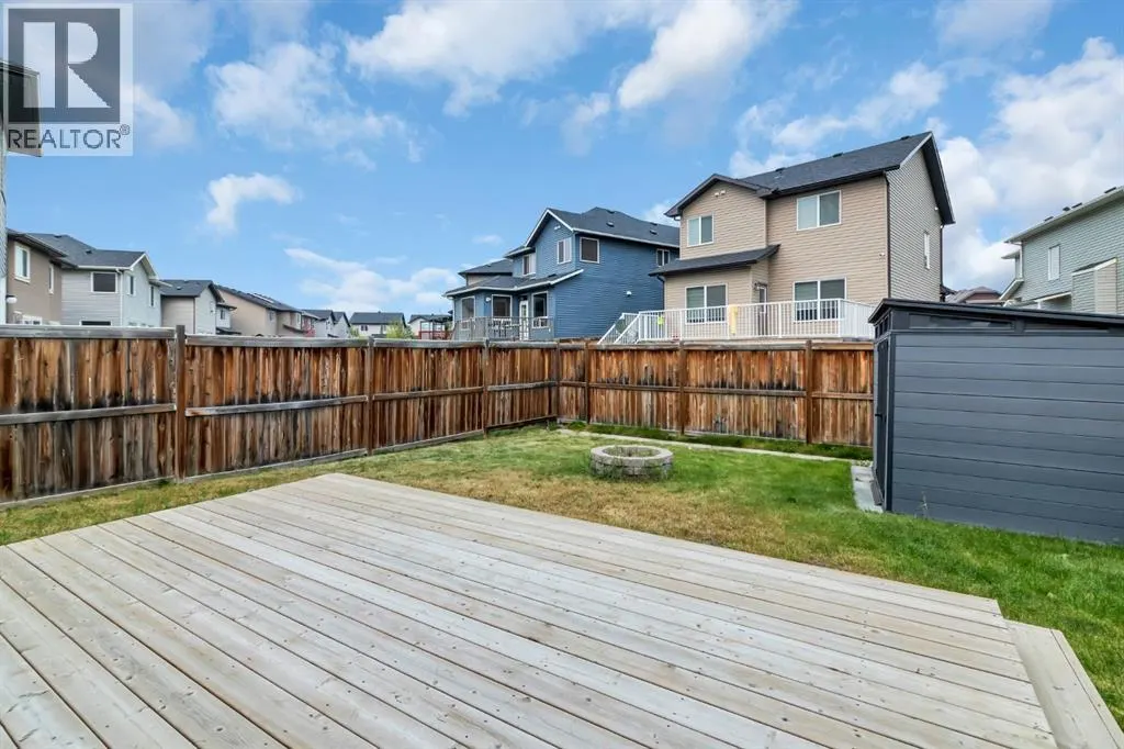 66 Skyview Shores Terrace NE