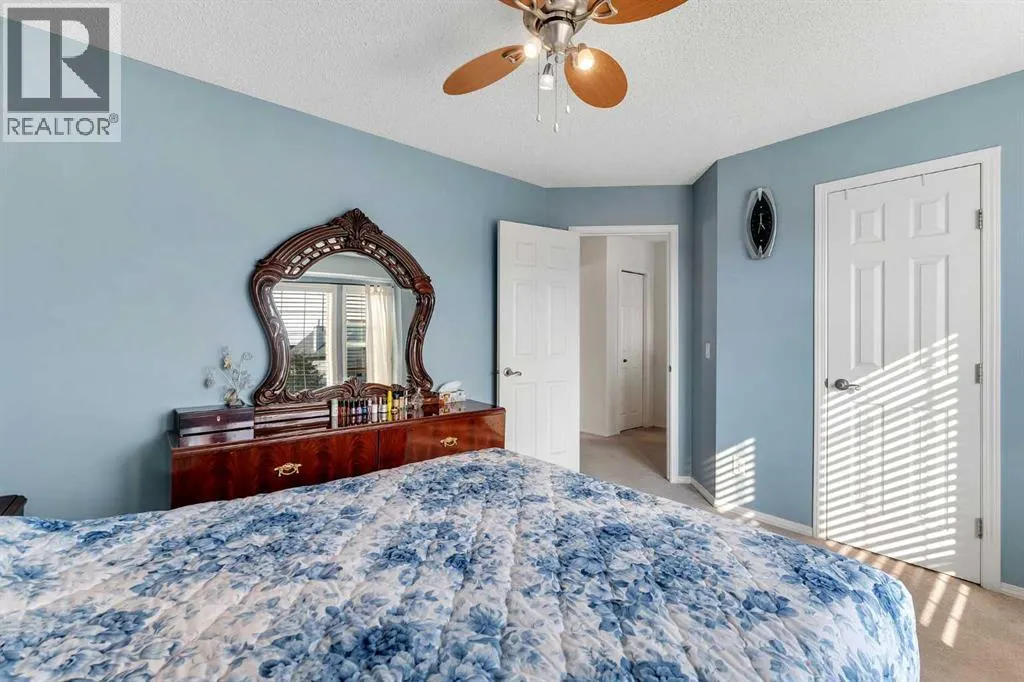 42 Martha's Haven Manor NE