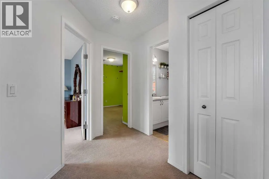 42 Martha's Haven Manor NE