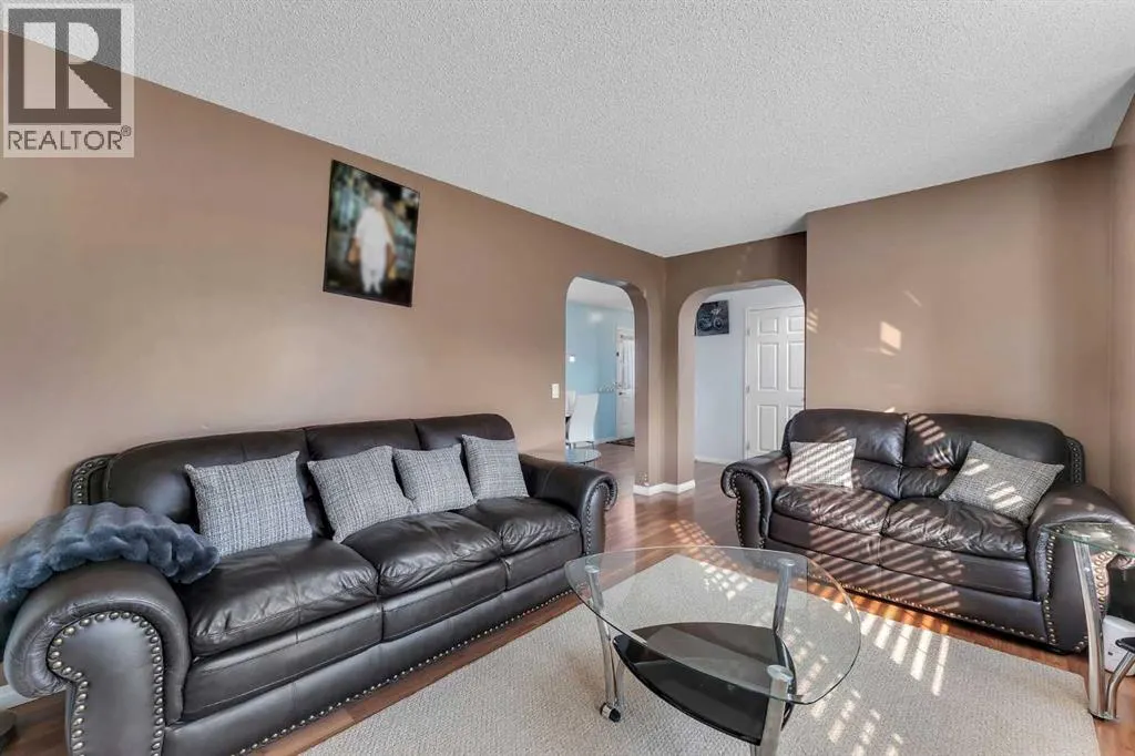 42 Martha's Haven Manor NE