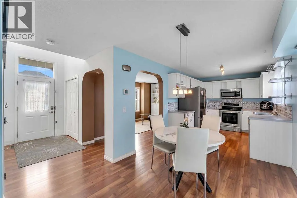 42 Martha's Haven Manor NE
