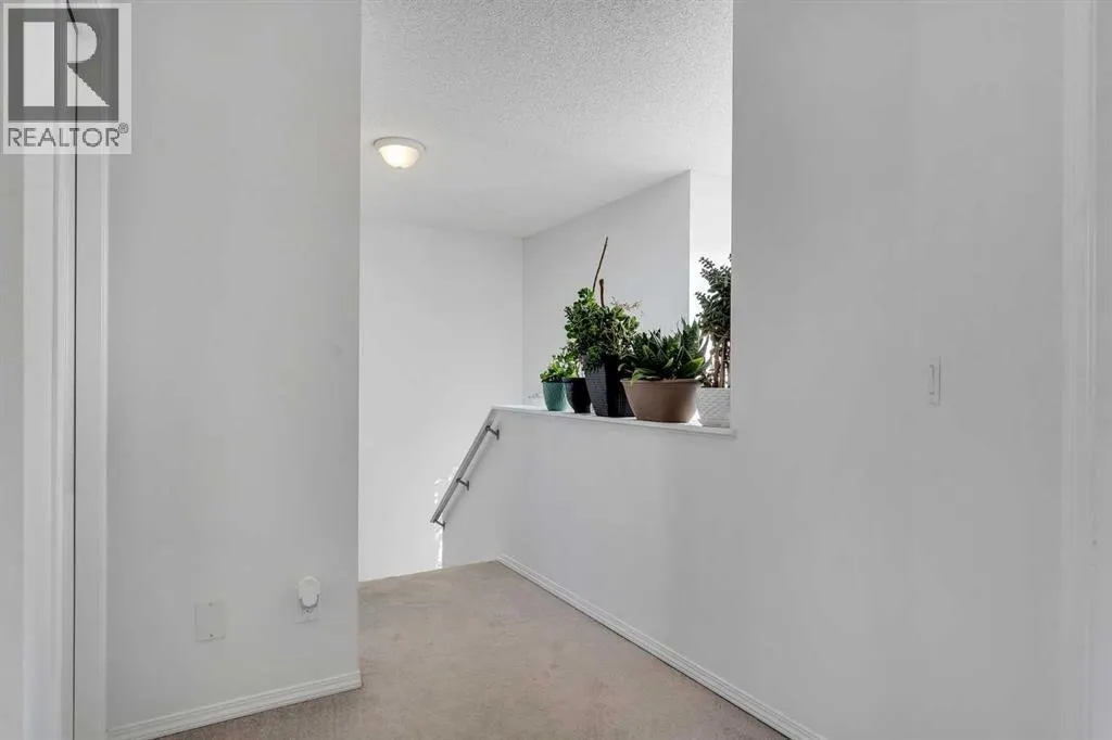 42 Martha's Haven Manor NE