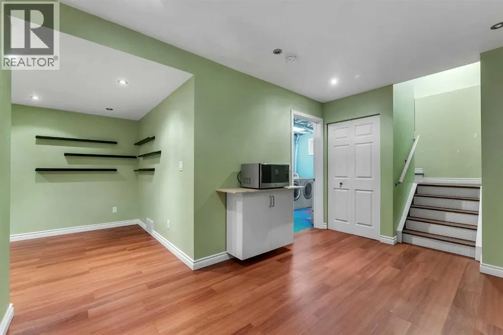 42 Martha's Haven Manor NE