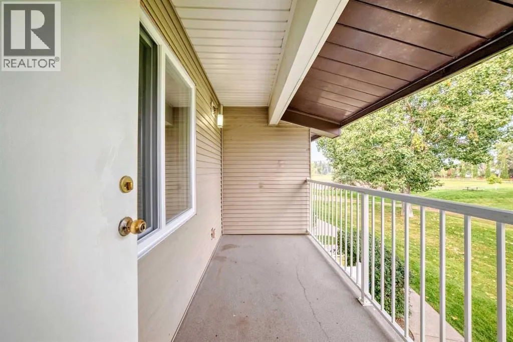 1221, 200 Brookpark Drive SW