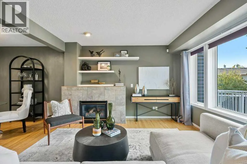 248 Regal Park NE