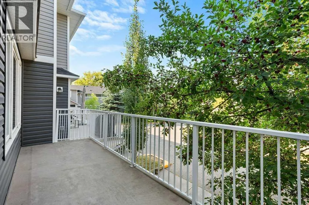 248 Regal Park NE