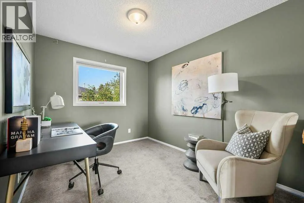 248 Regal Park NE