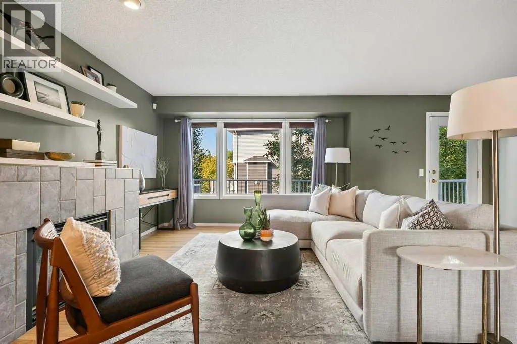 248 Regal Park NE