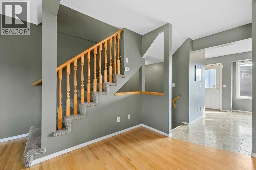 248 Regal Park NE