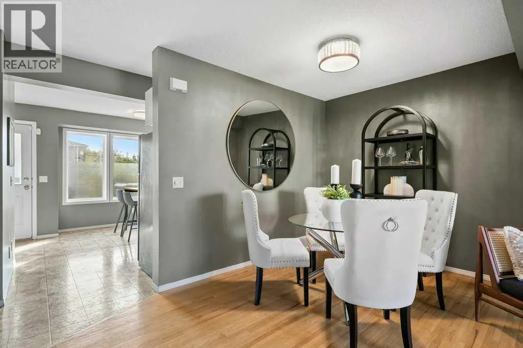 248 Regal Park NE