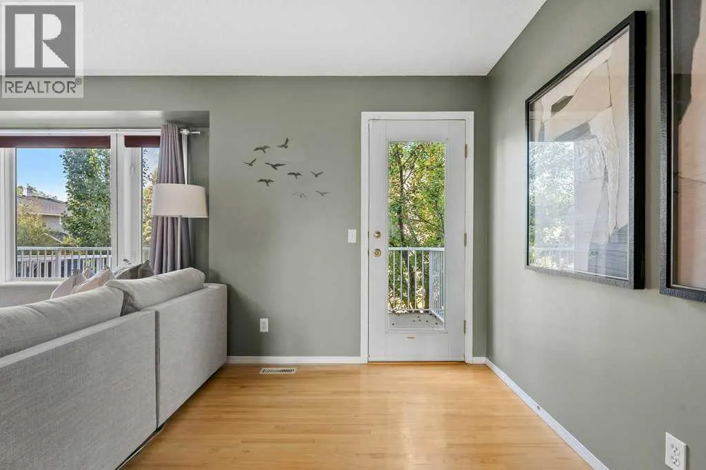 248 Regal Park NE