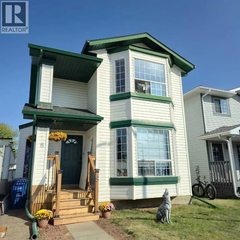 8 Woodside Circle NW