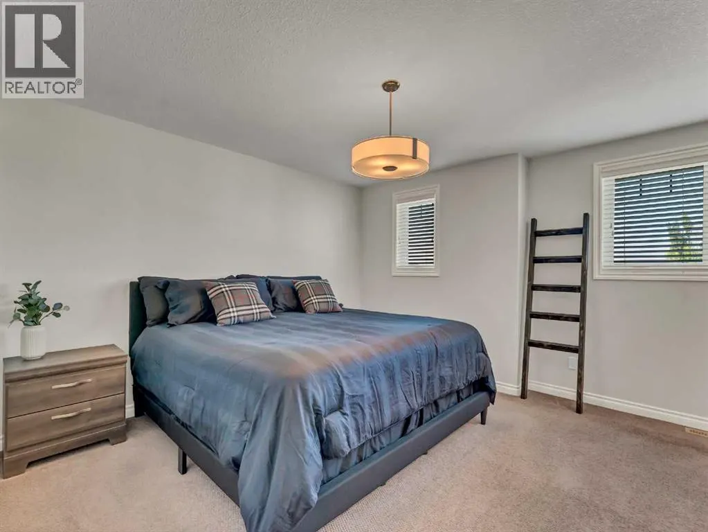 47 Somerside Way SE