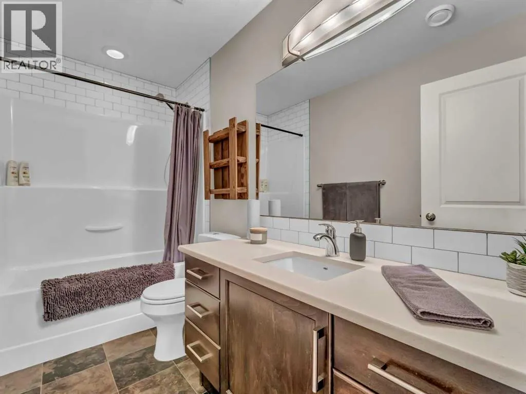 47 Somerside Way SE