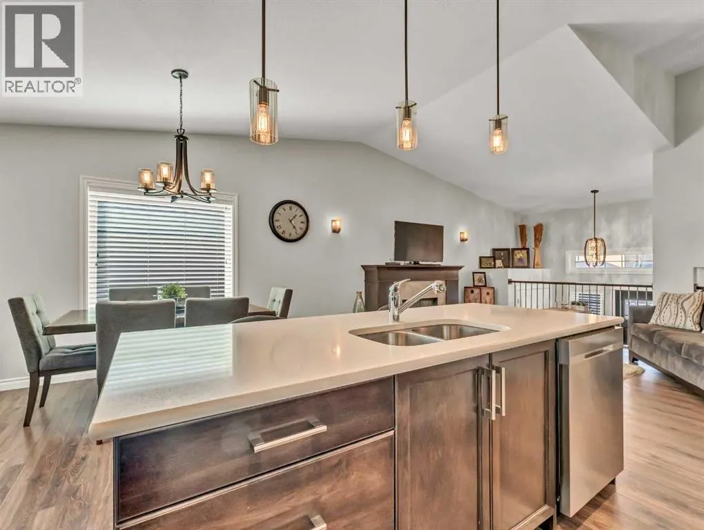 47 Somerside Way SE