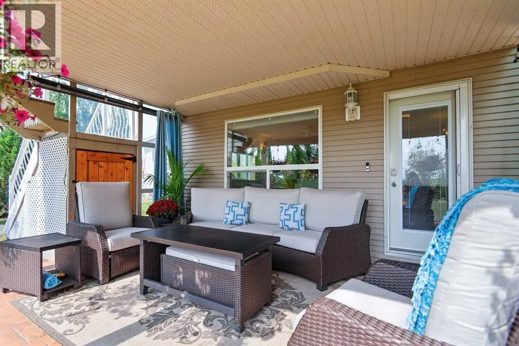 176 Daniel Crescent