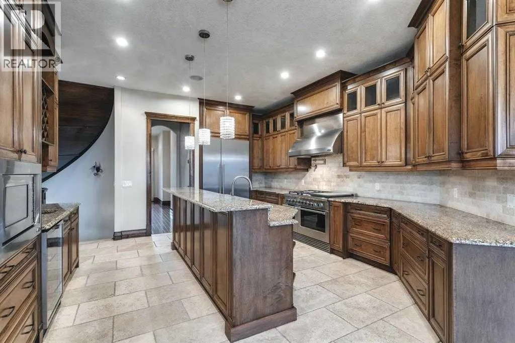 35 Elmont Drive SW