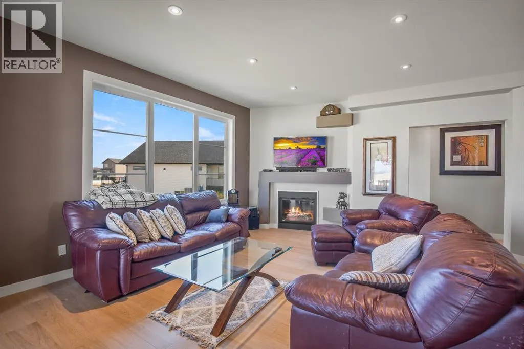 38 Vista Close