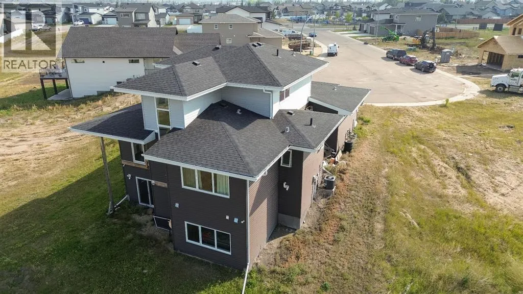 38 Vista Close