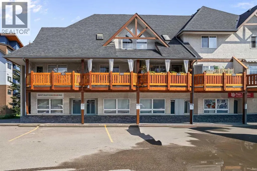 202, 112 Kananaskis Way