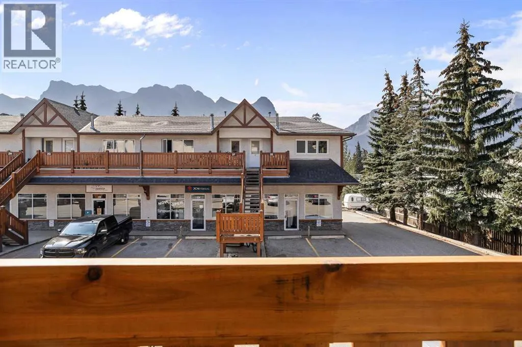 202, 112 Kananaskis Way