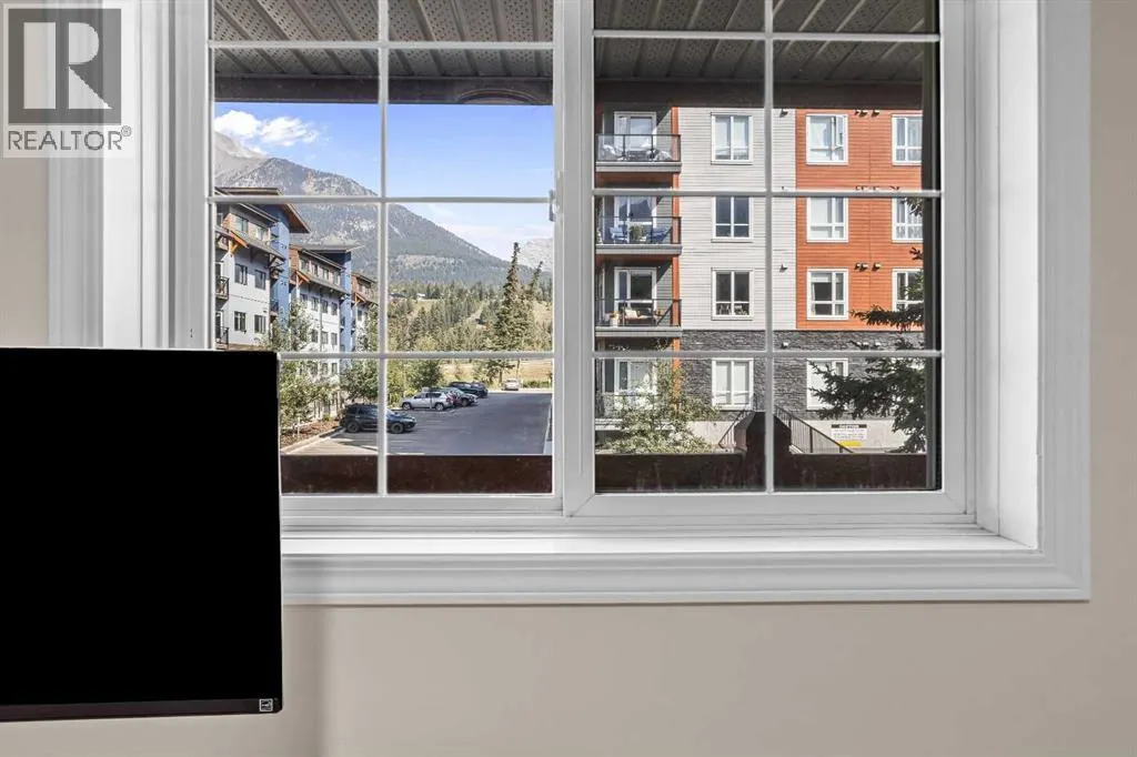 202, 112 Kananaskis Way