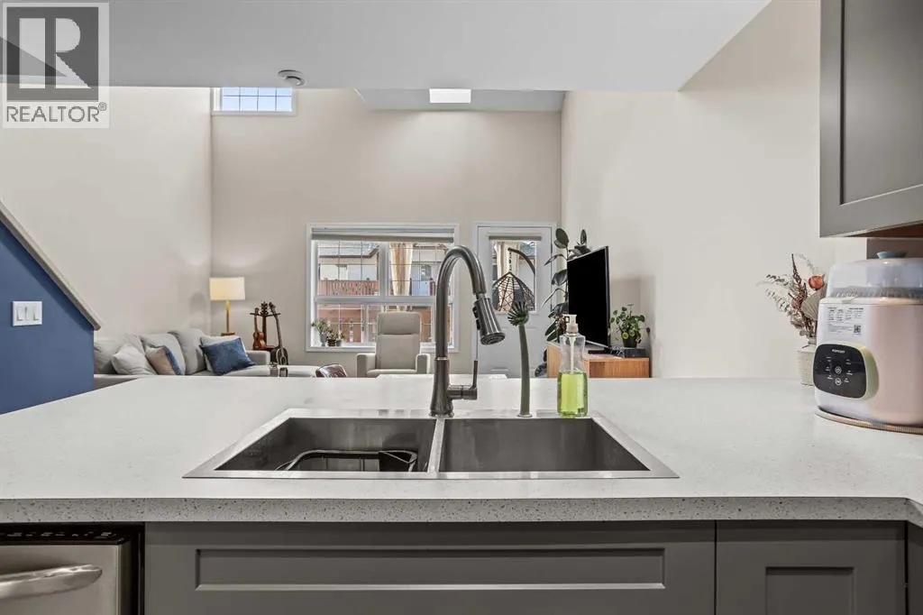 202, 112 Kananaskis Way