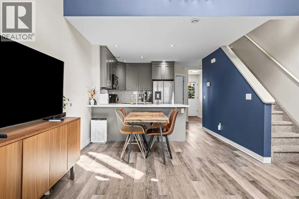 202, 112 Kananaskis Way