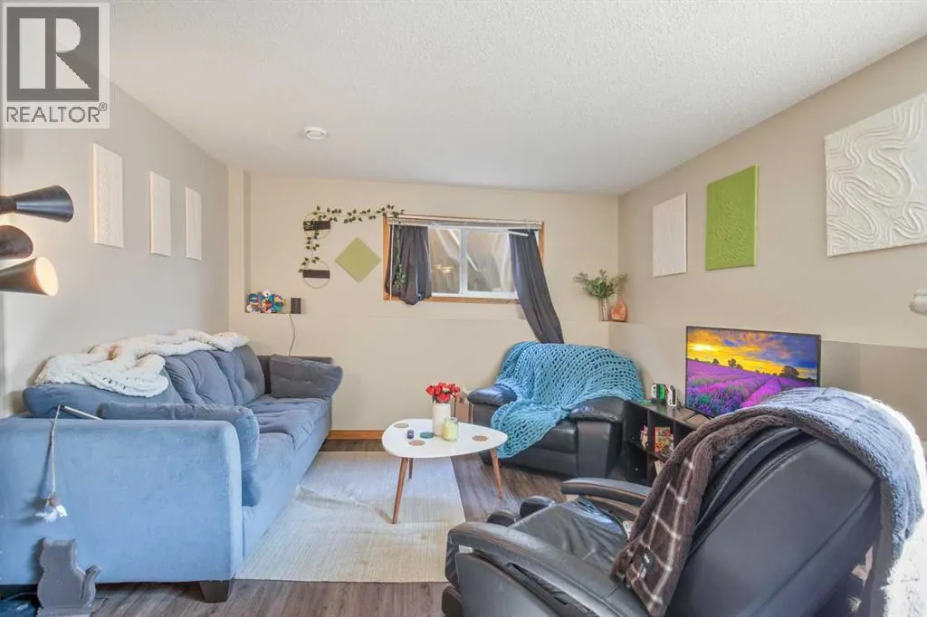 14 Jaspar Crescent